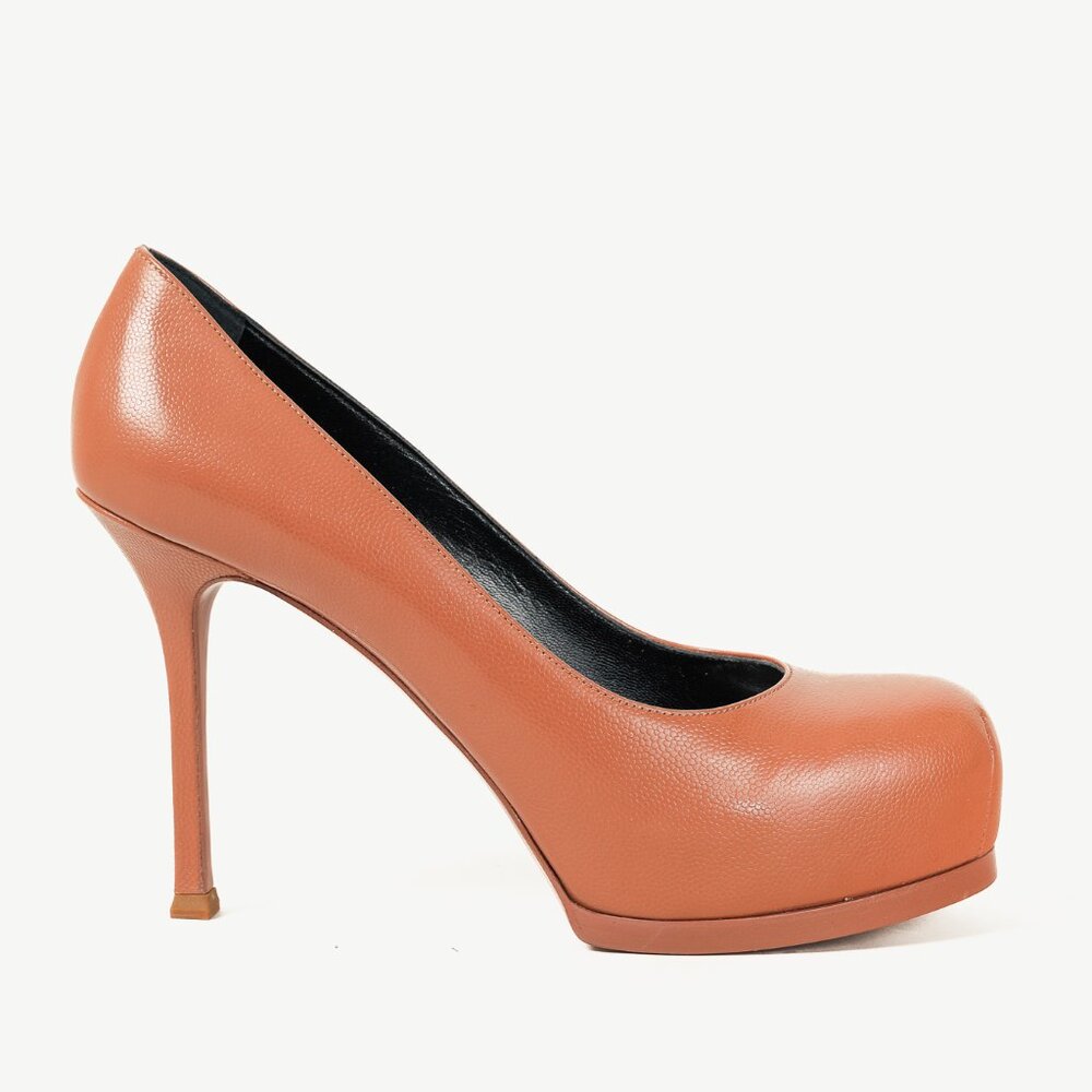 Saint Laurent Nude Beige Stingray-Stamped Leather Pumps